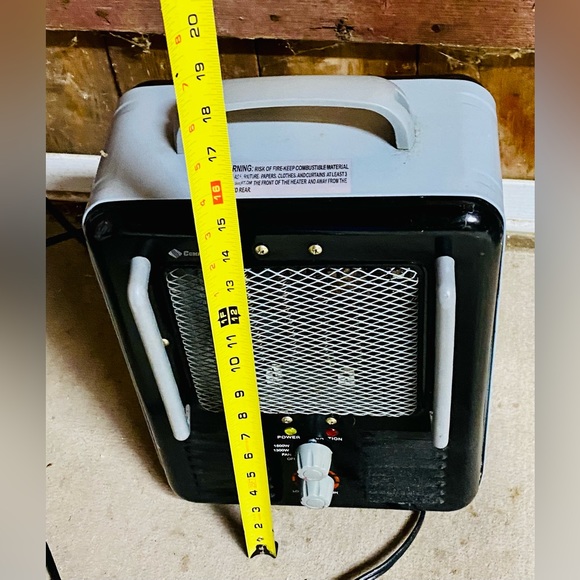 Comfort Zone Portable Heater Model CZ798 - Howard Berger Company Inc - 1500W - Picture 4 of 5